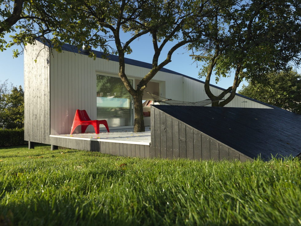 slice-the-tiny-rest-house-in-norway-4