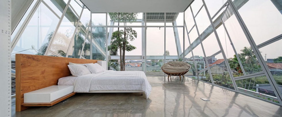 Unusual House In Jakarta 9