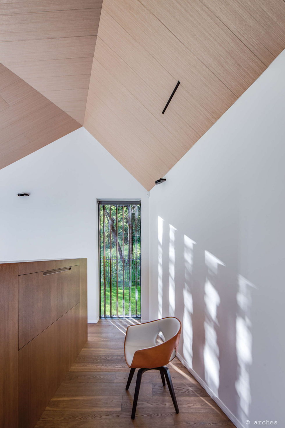 modern-house-instead-of-the-old-farm-in-vilnius-10