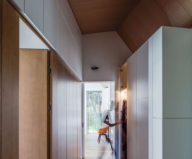 modern-house-instead-of-the-old-farm-in-vilnius-9