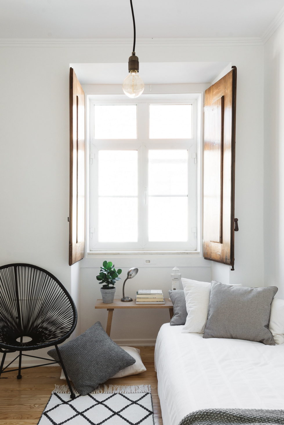 the-light-apartment-in-lisbon-10