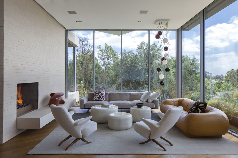 tree-top-residence-the-manor-in-los-angeles-7