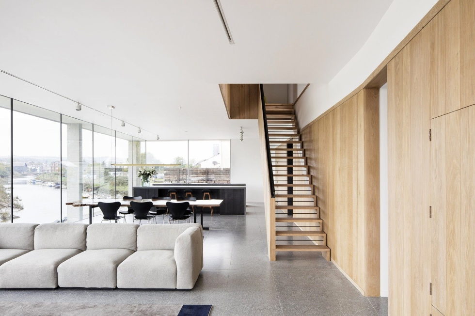 the-house-for-a-young-family-in-great-britain-9
