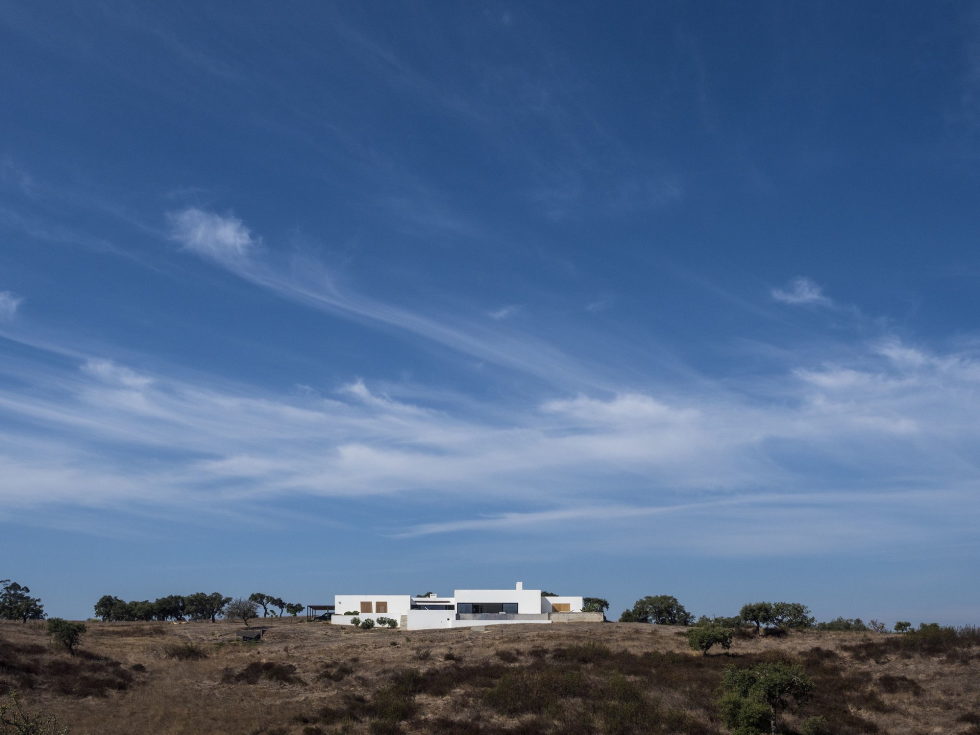 the-villa-in-portugal-12