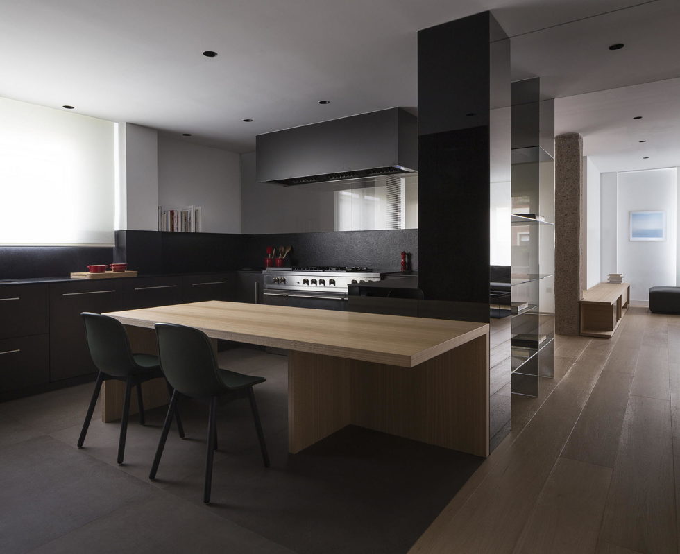 The Apartment with Sliding Panels in Valencia 5