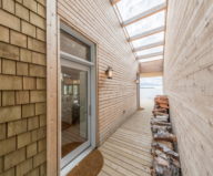 The Beach House On A Rivers Shore In Canada 3