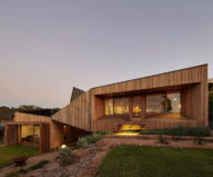 Split House The Architecture Masterpiece From BKK Architects 11