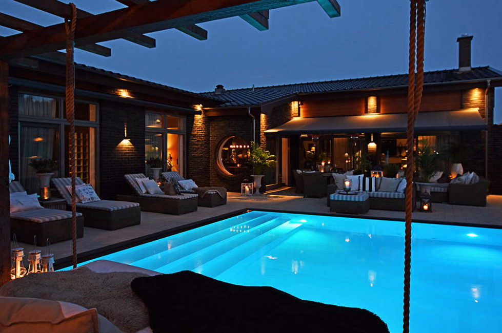 Dream house for sale with luxury pool and river life hidden in the courtyard 15